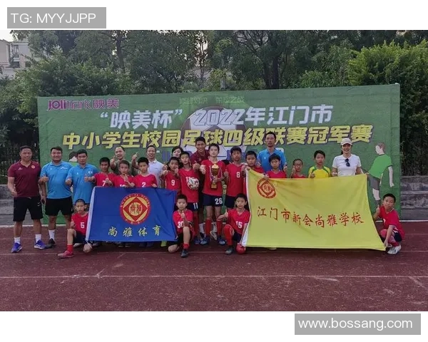 农业路小学足球明星崭露头角他们的拼搏精神激励着更多孩子追逐梦想